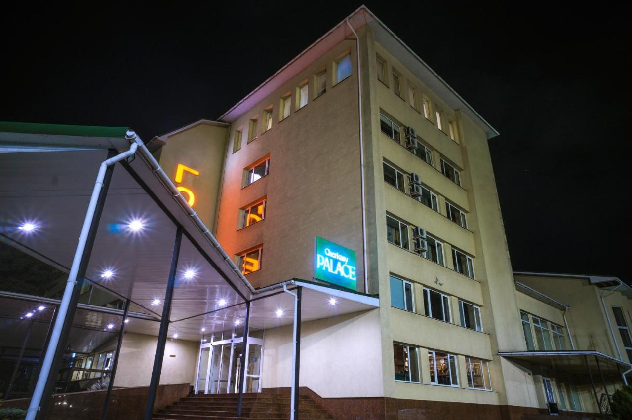 Palace מלון צ'רקסי