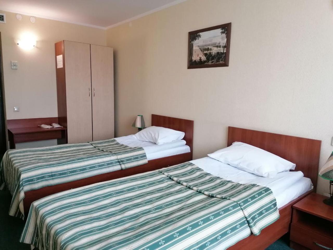 Palace מלון 4*